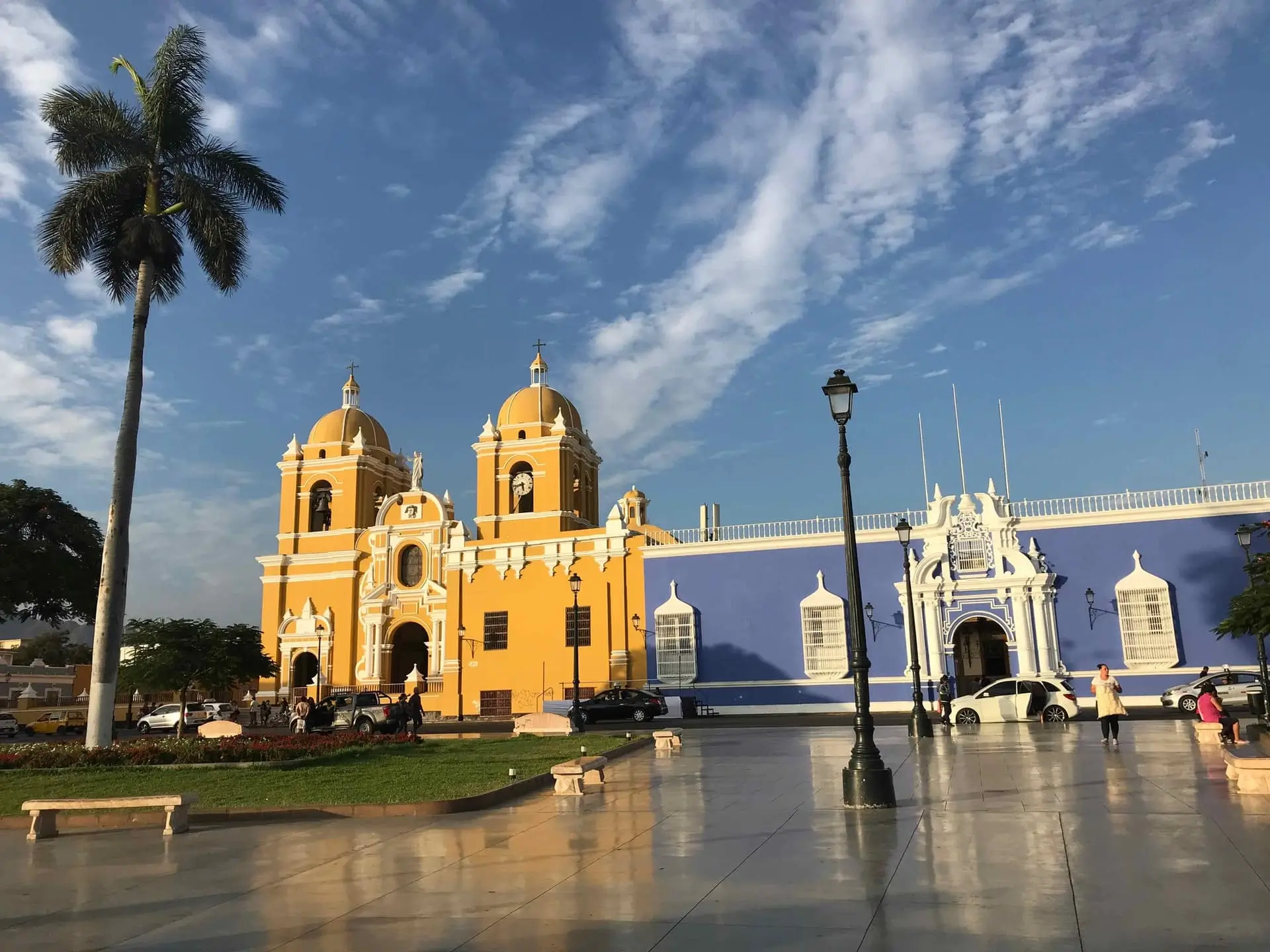 Vista urbana de Trujillo, Perú